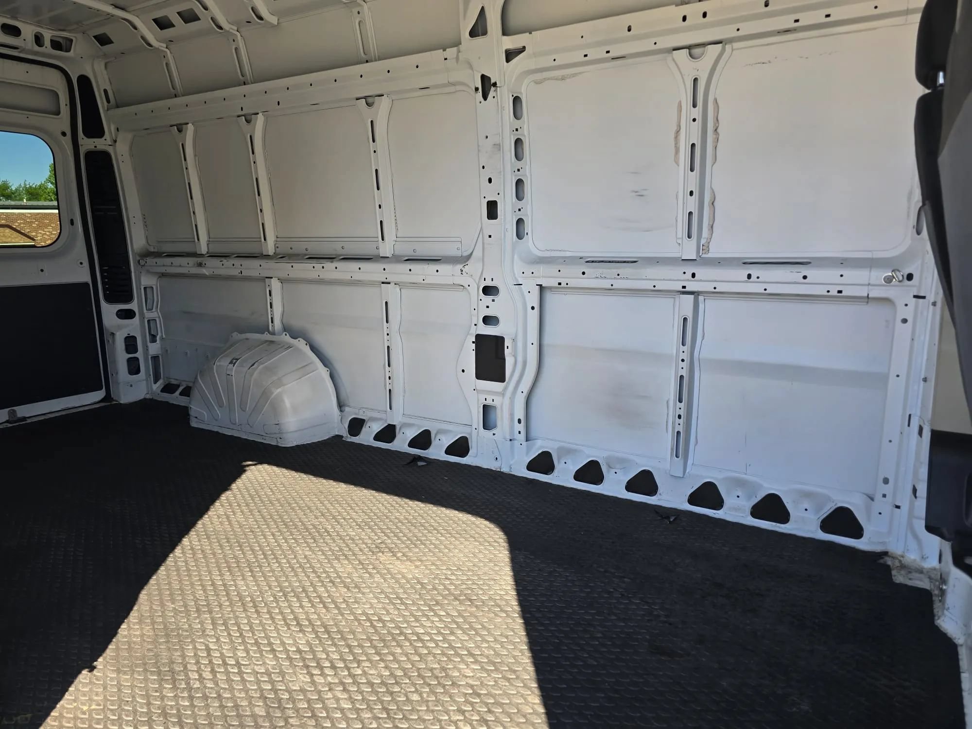 Used 2020 RAM ProMaster 3500 w/ Mopar Trailer Tow Group FWD image 25
