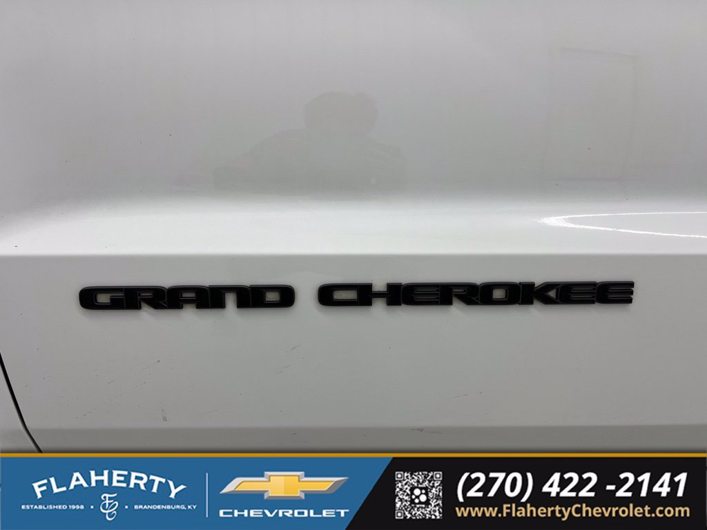 Used 2018 Jeep Grand Cherokee High Altitude AWD/4WD image 19