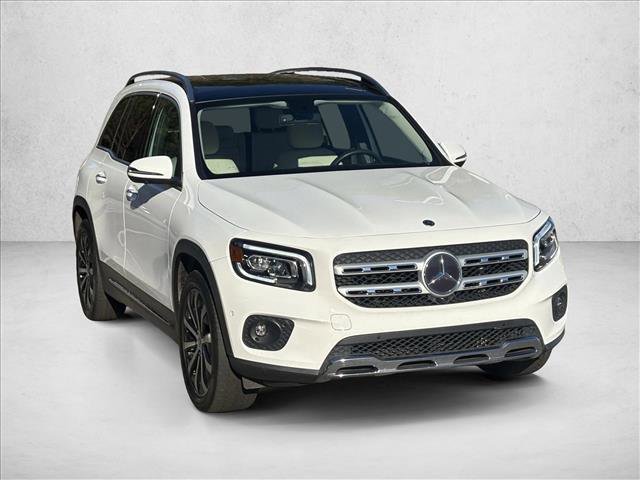 Used 2022 Mercedes-Benz GLB 250 image 3