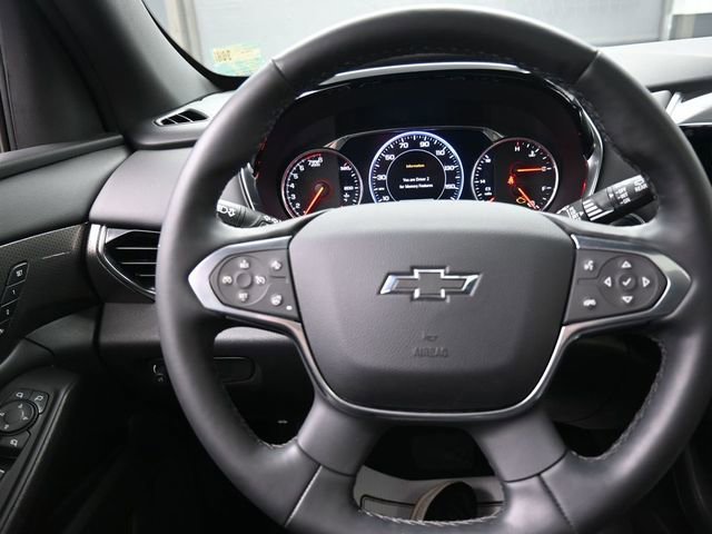 Used 2023 Chevrolet Traverse Premier w/ Redline Edition image 8