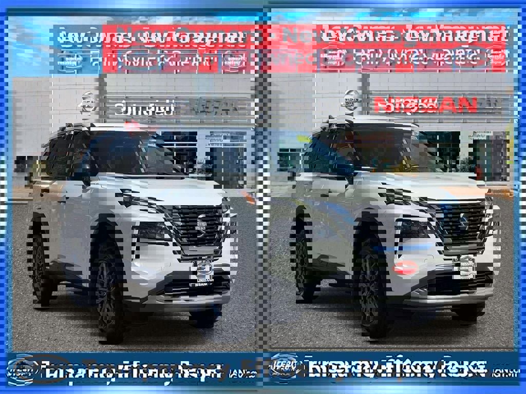 Used 2022 Nissan Rogue S image 1