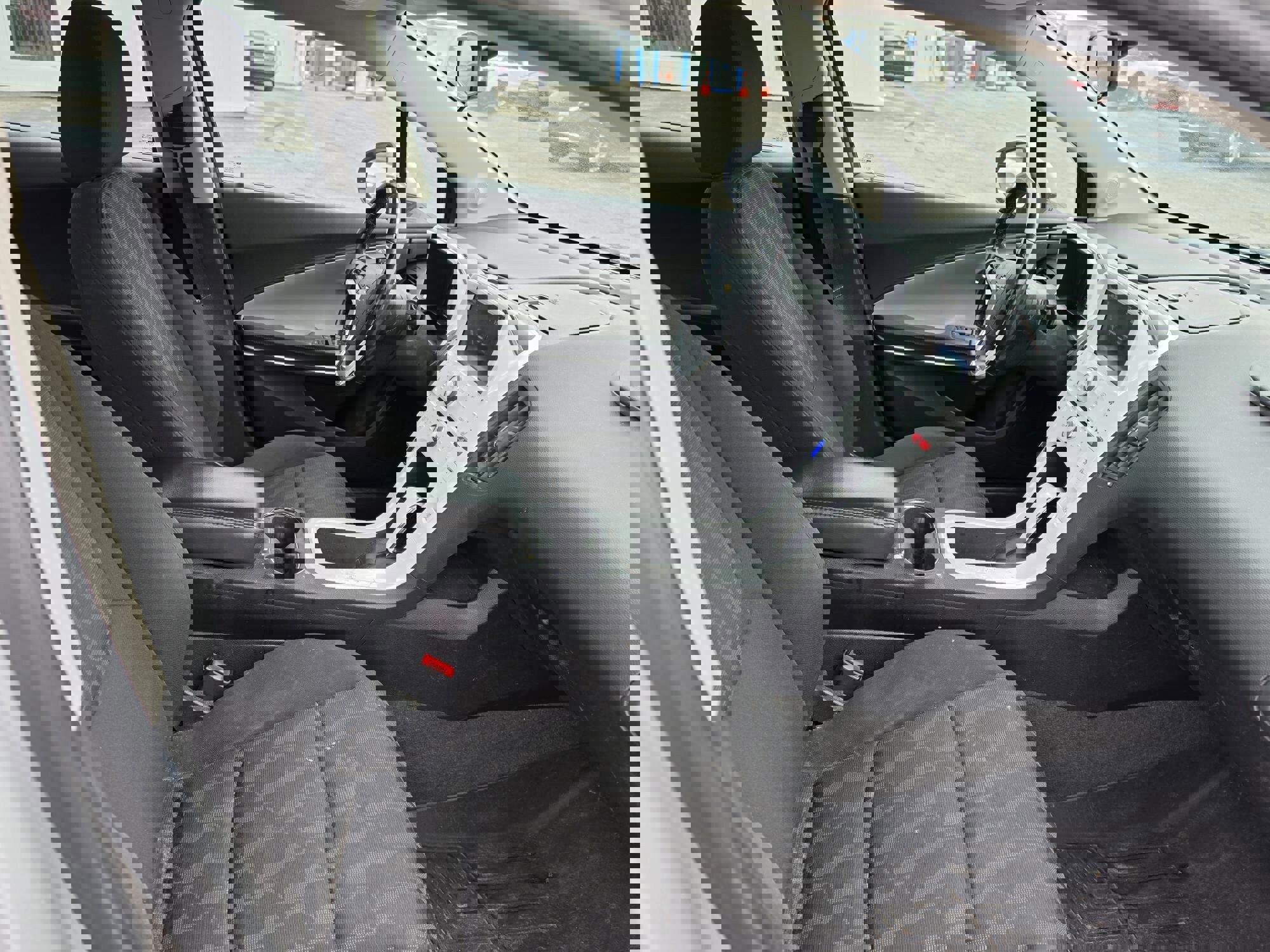 Used 2013 Chevrolet Volt w/ Comfort Package image 12