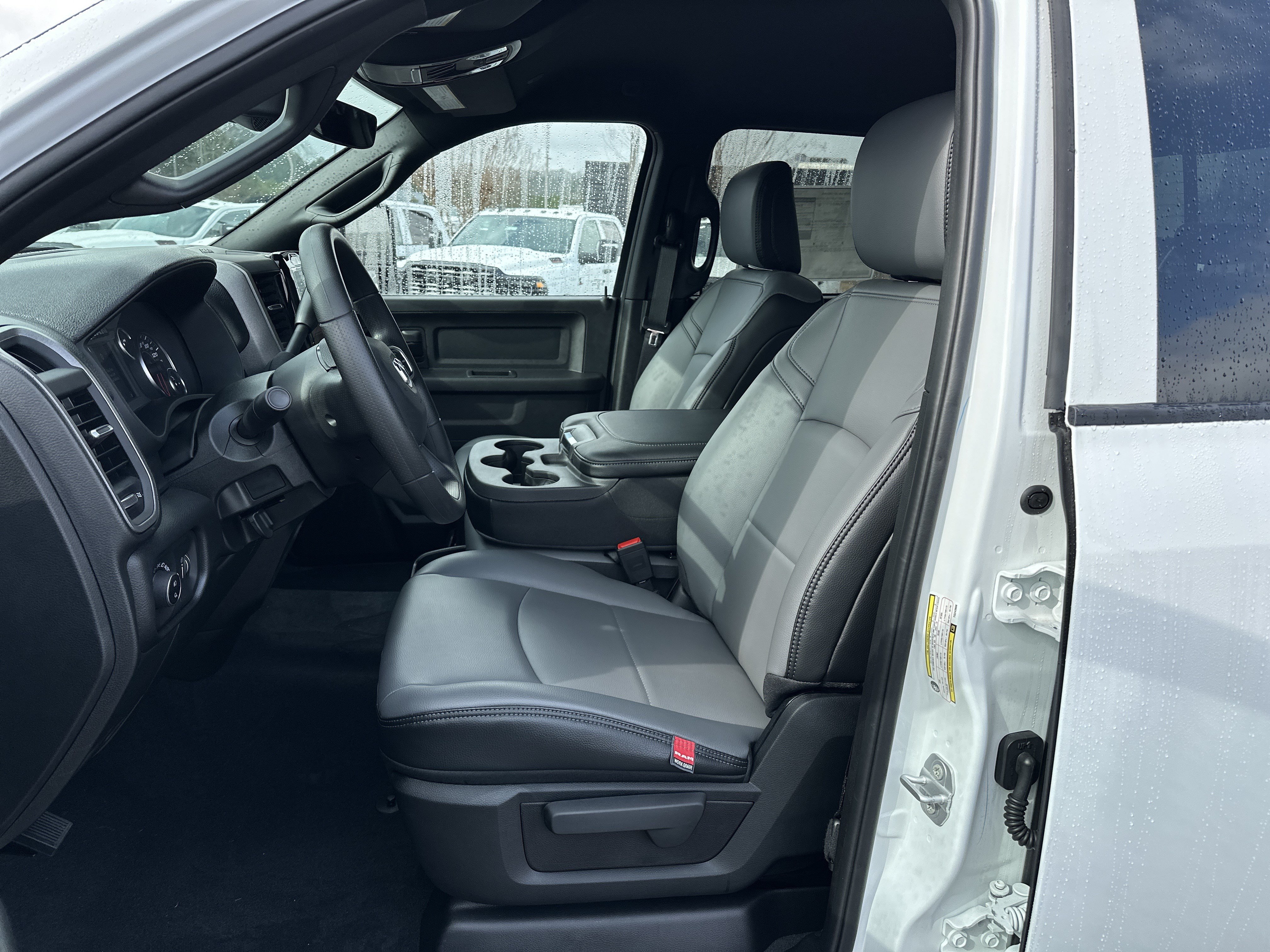 New 2026 RAM 2500 Tradesman AWD/4WD image 9