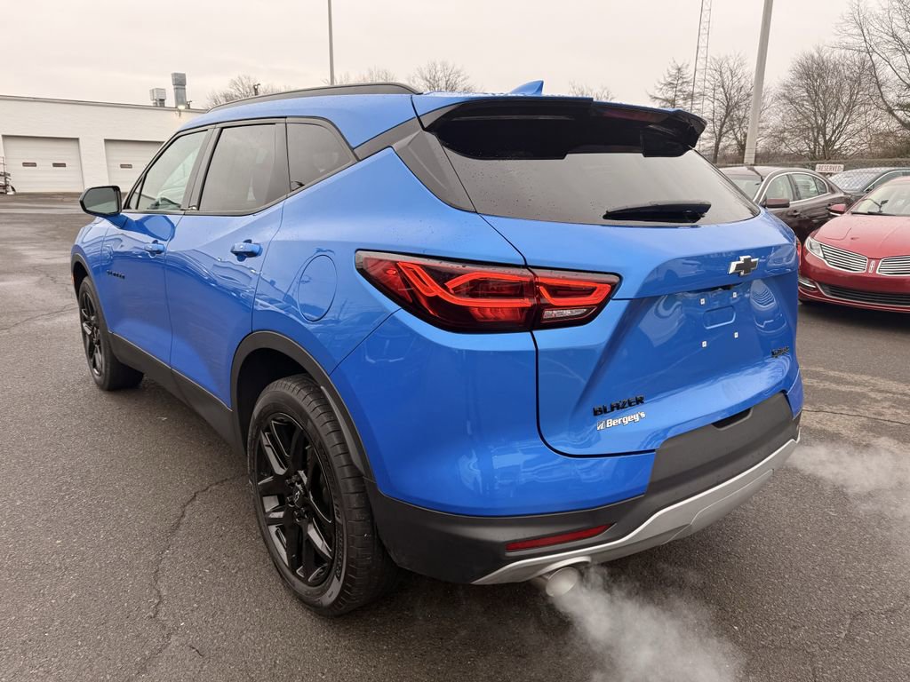 Used 2024 Chevrolet Blazer LT w/ Convenience Package image 3