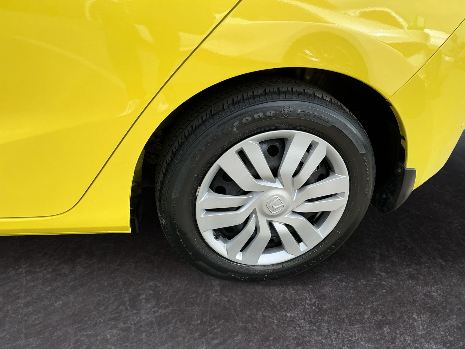 Used 2016 Honda Fit LX image 9