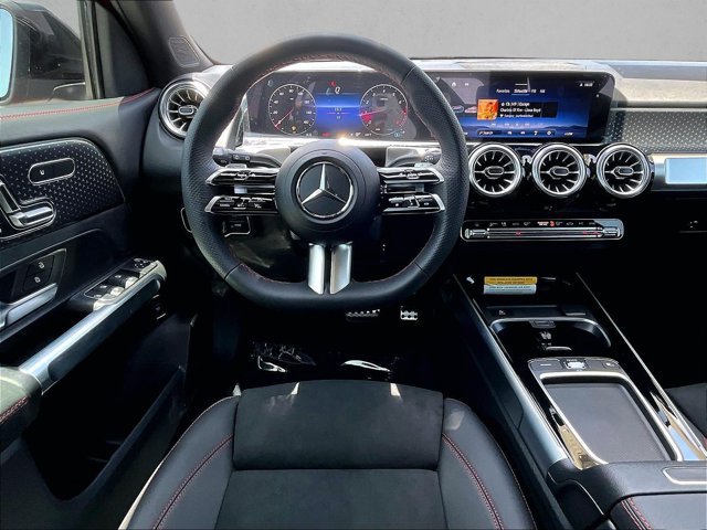 New 2026 Mercedes-Benz GLB 250 image 18