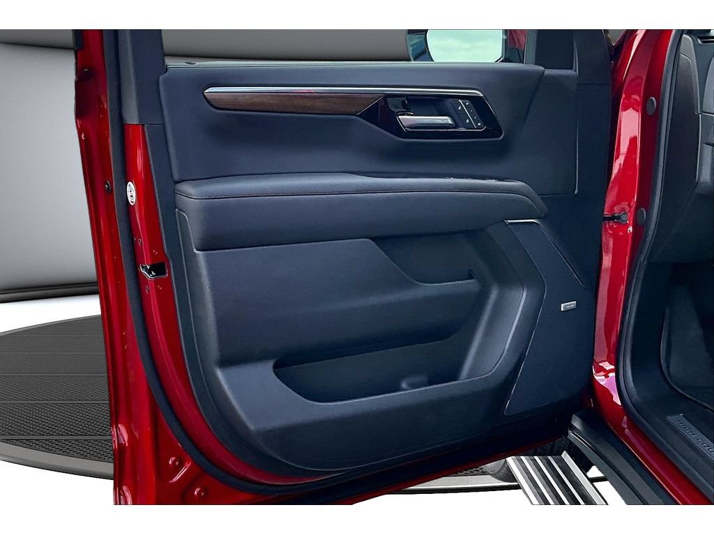 New 2026 Chevrolet Suburban High Country AWD/4WD image 37