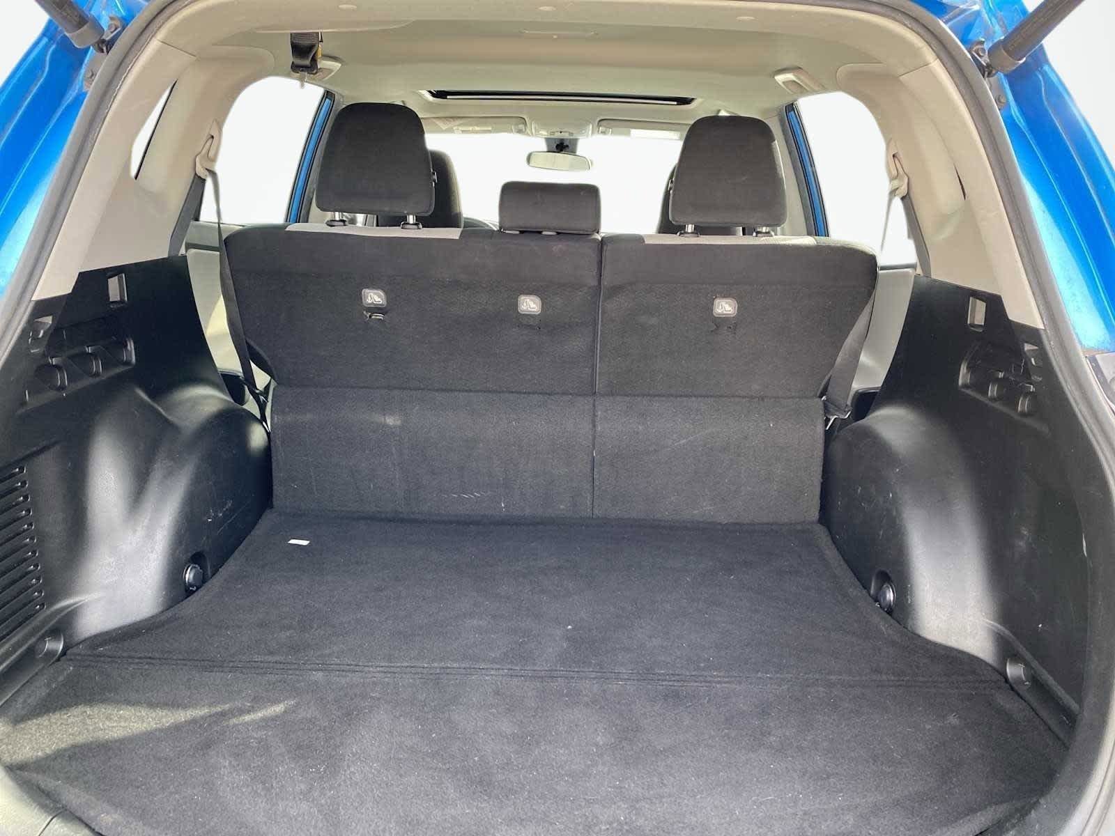 Used 2018 Toyota RAV4 XLE FWD image 49