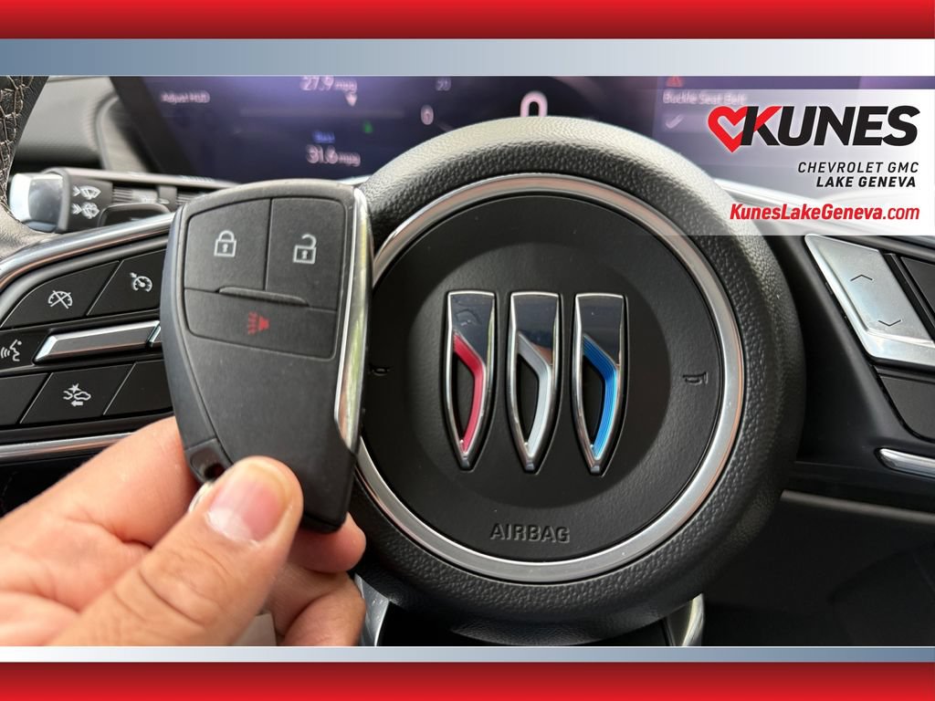 Used 2024 Buick Envision Preferred AWD/4WD image 43
