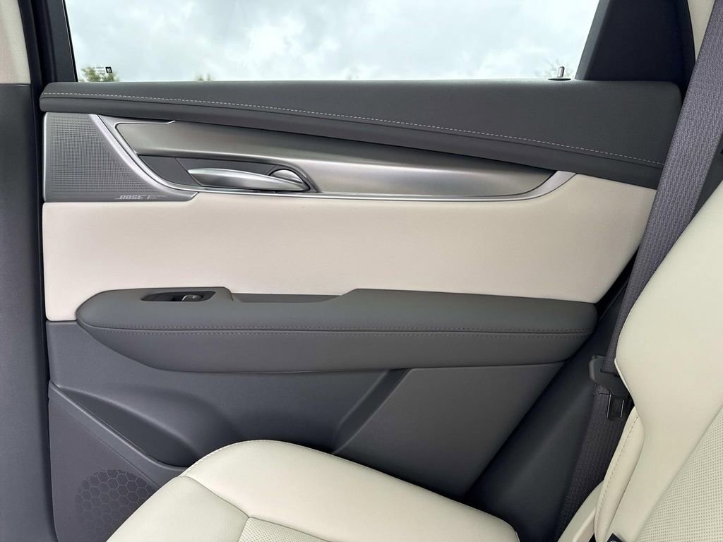 New 2026 Cadillac XT5 Premium Luxury w/ Driver Assist Package image 15