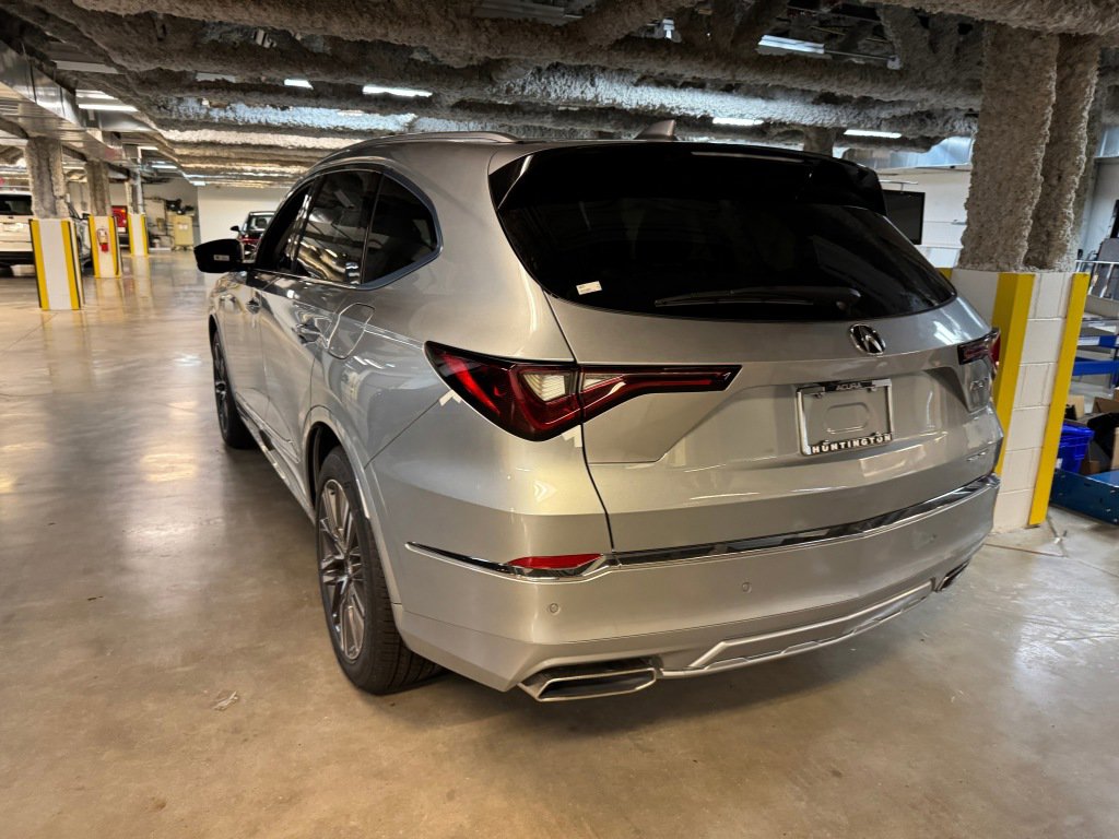 New 2026 Acura MDX w/ Advance Package image 9