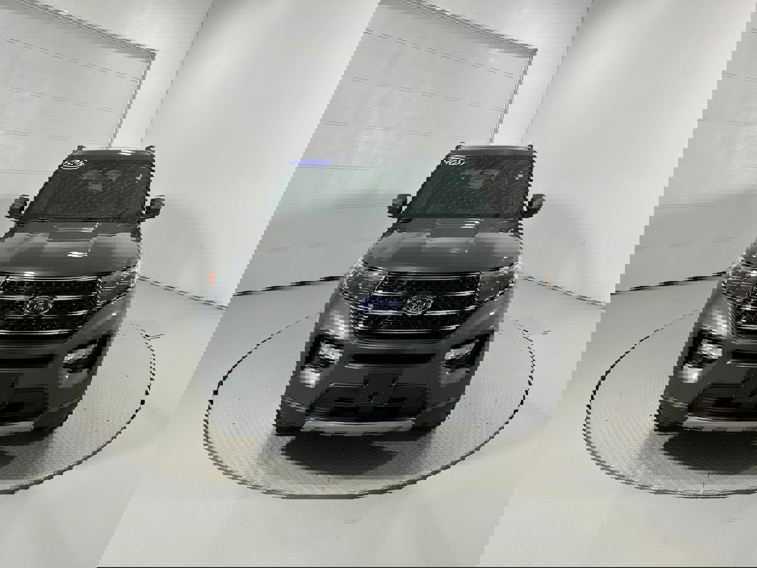 Used 2020 Ford Explorer XLT w/ Equipment Group 202A image 17