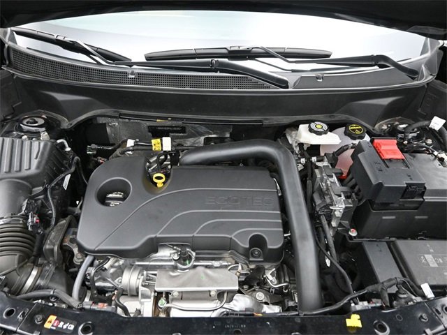 Used 2025 Chevrolet Equinox ACTIV w/ Safety and Technology Package image 38