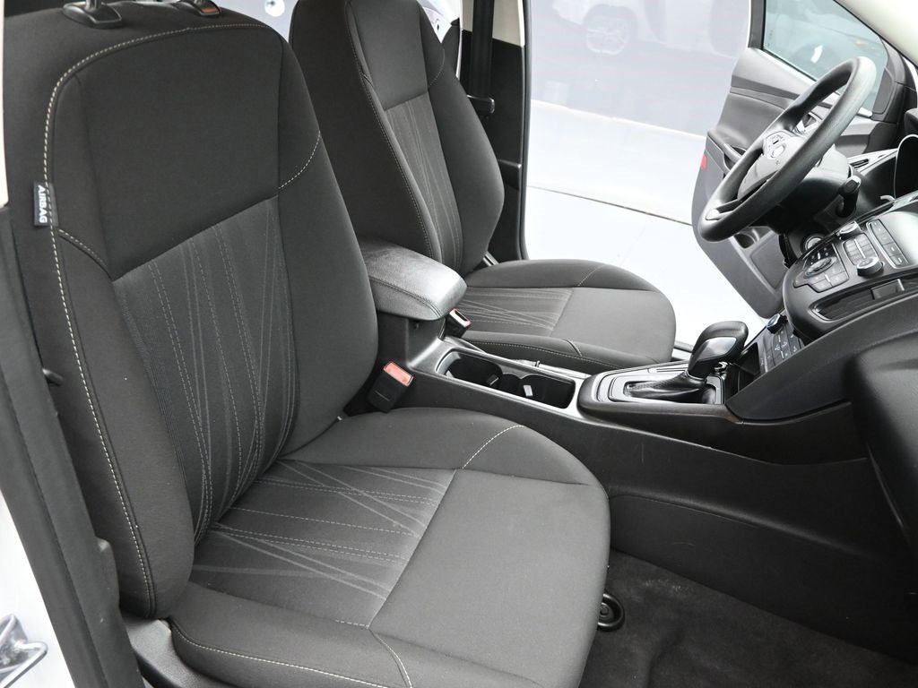 Used 2018 Ford Focus SE image 26