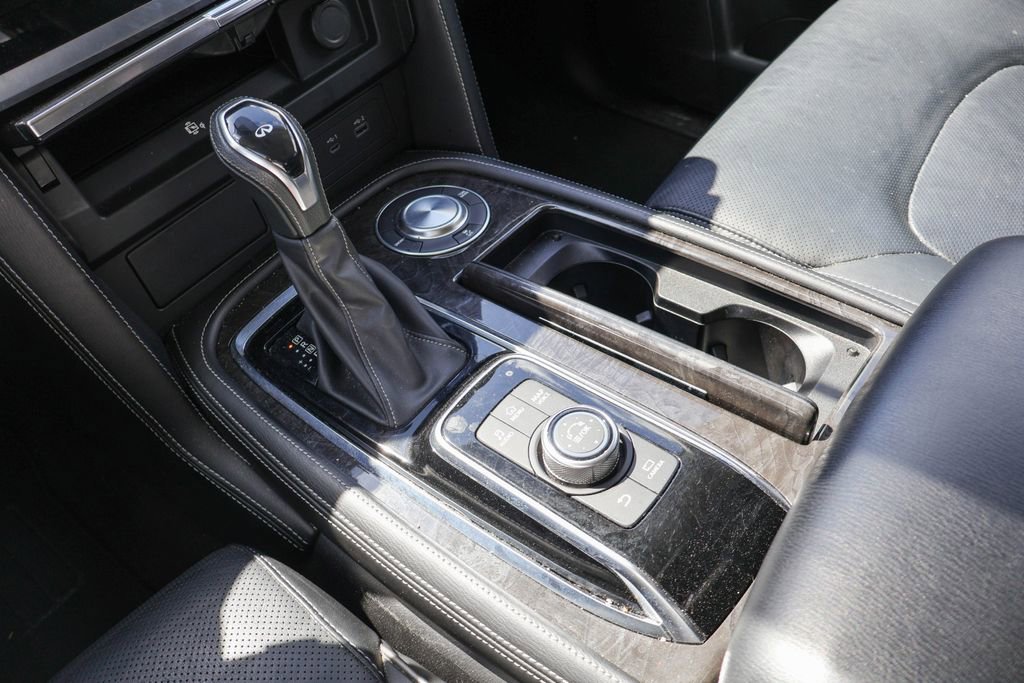 Used 2024 INFINITI QX80 Luxe image 17