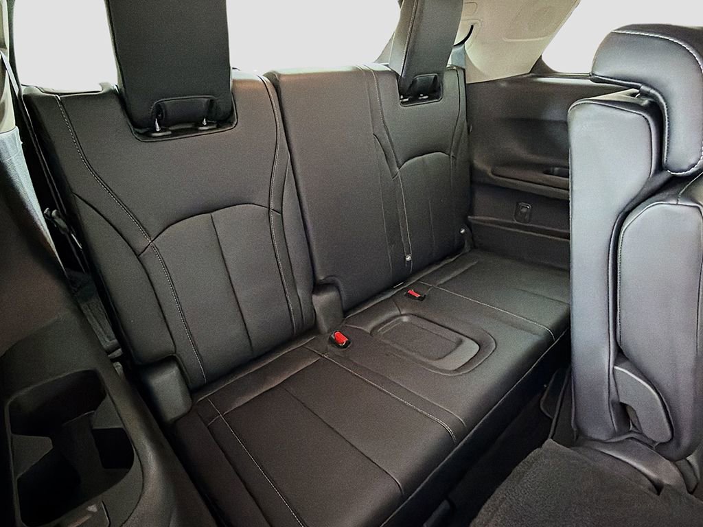 Used 2023 INFINITI QX60 Luxe w/ Cargo Package image 29