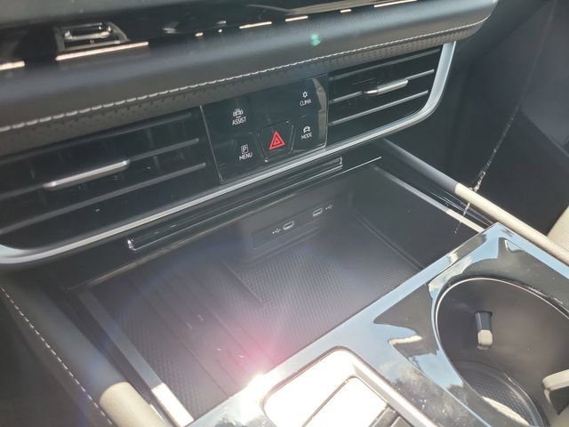 Certified 2025 Volkswagen Atlas SE w/ Panoramic Sunroof Package FWD image 28