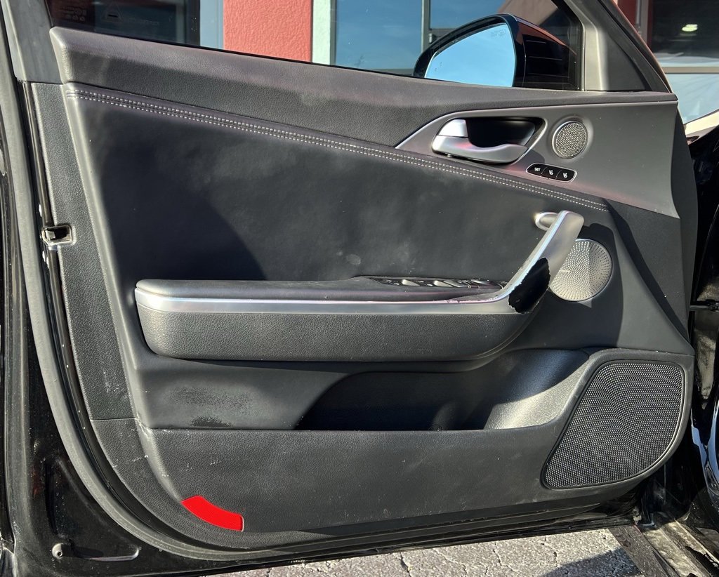 Used 2020 Kia Stinger GT2 image 13