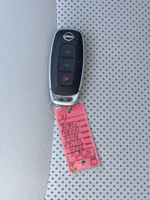 Used 2023 Nissan Ariya FWD image 33