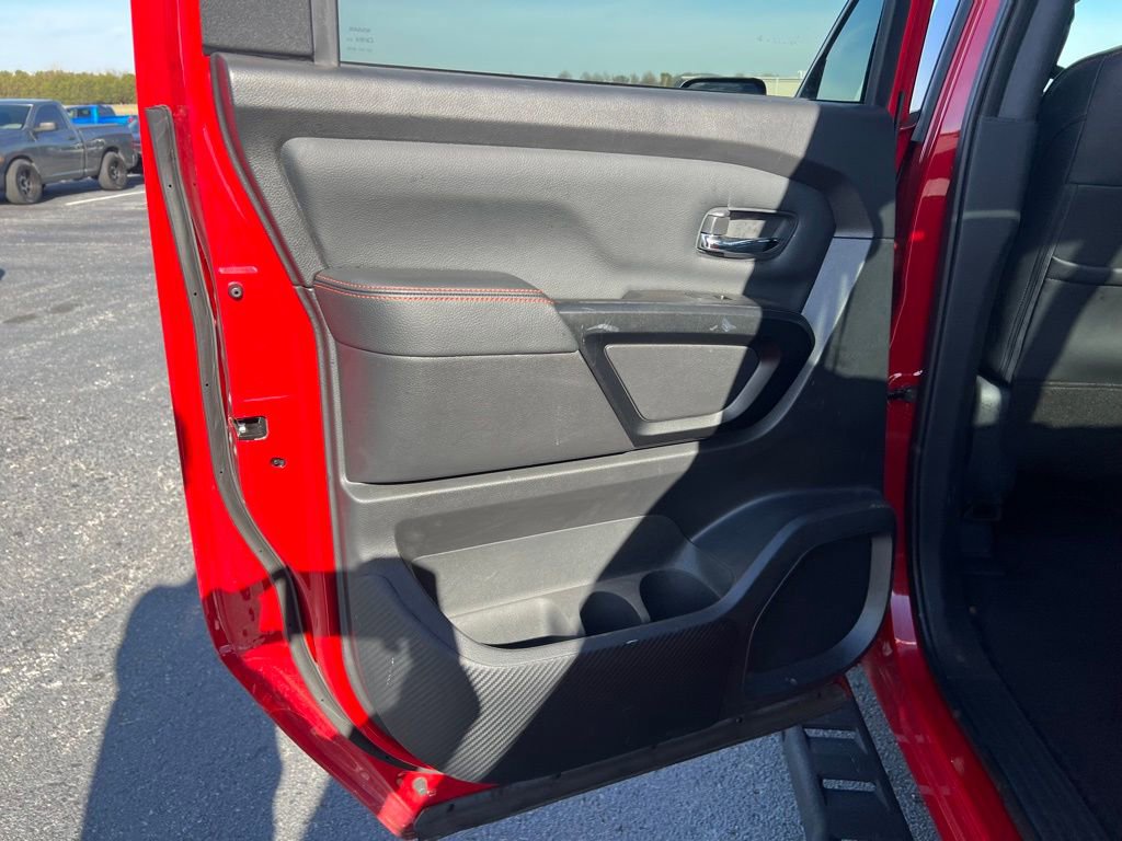 Used 2024 Nissan Titan PRO-4X w/ Off Road Protection Package image 15