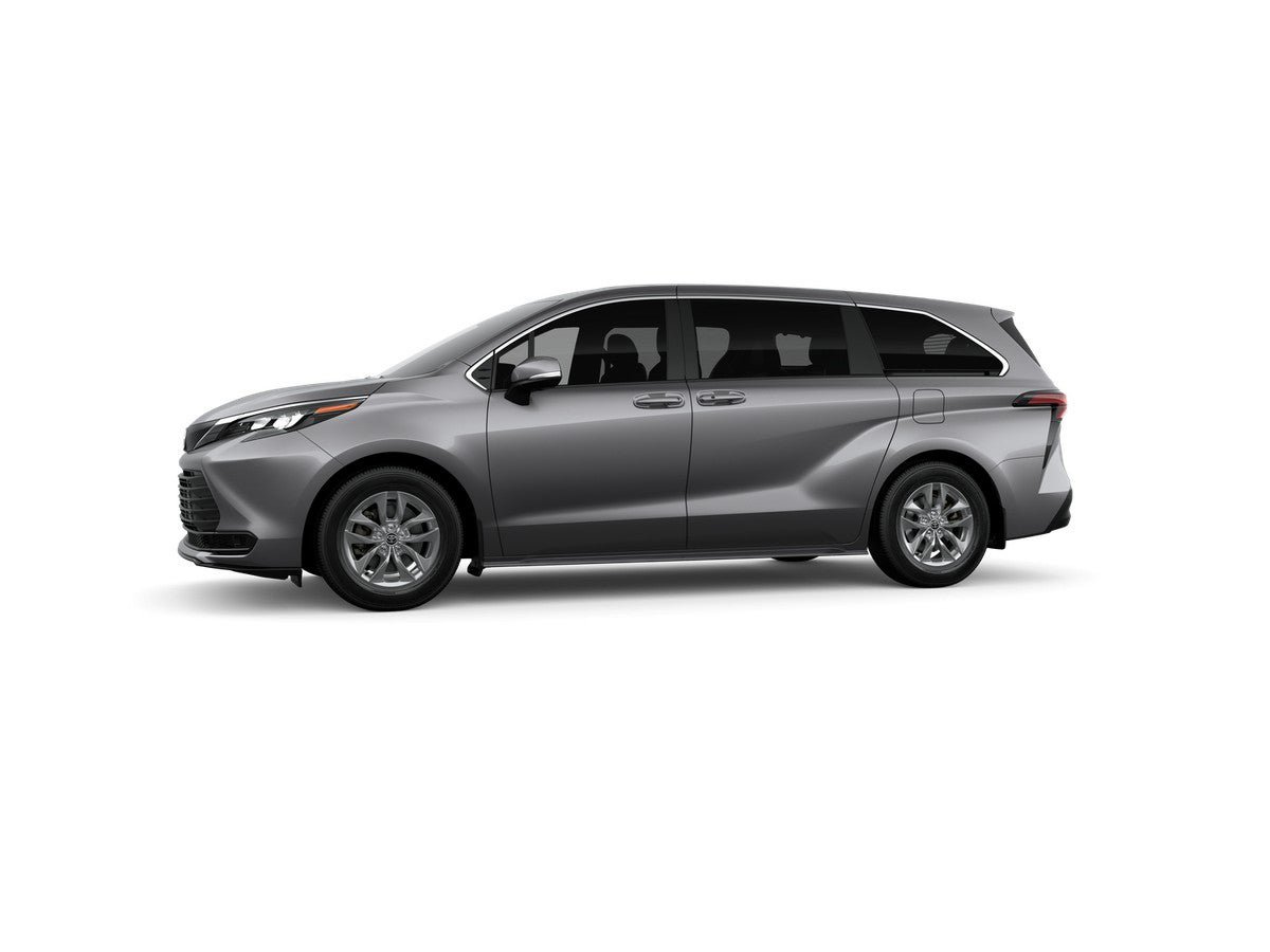 New 2026 Toyota Sienna LE FWD image 3