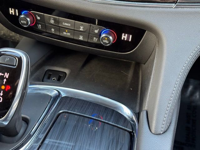 Used 2018 Buick Enclave Premium w/ Experience Buick Package image 17