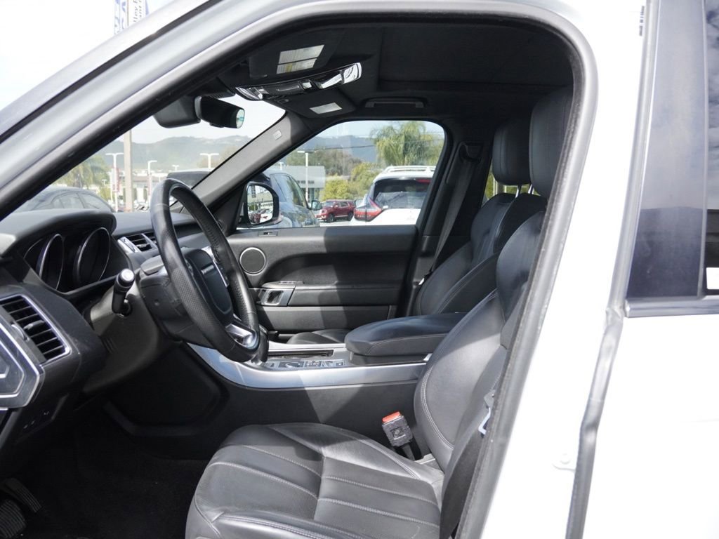 Used 2017 Land Rover Range Rover Sport SE AWD/4WD image 17