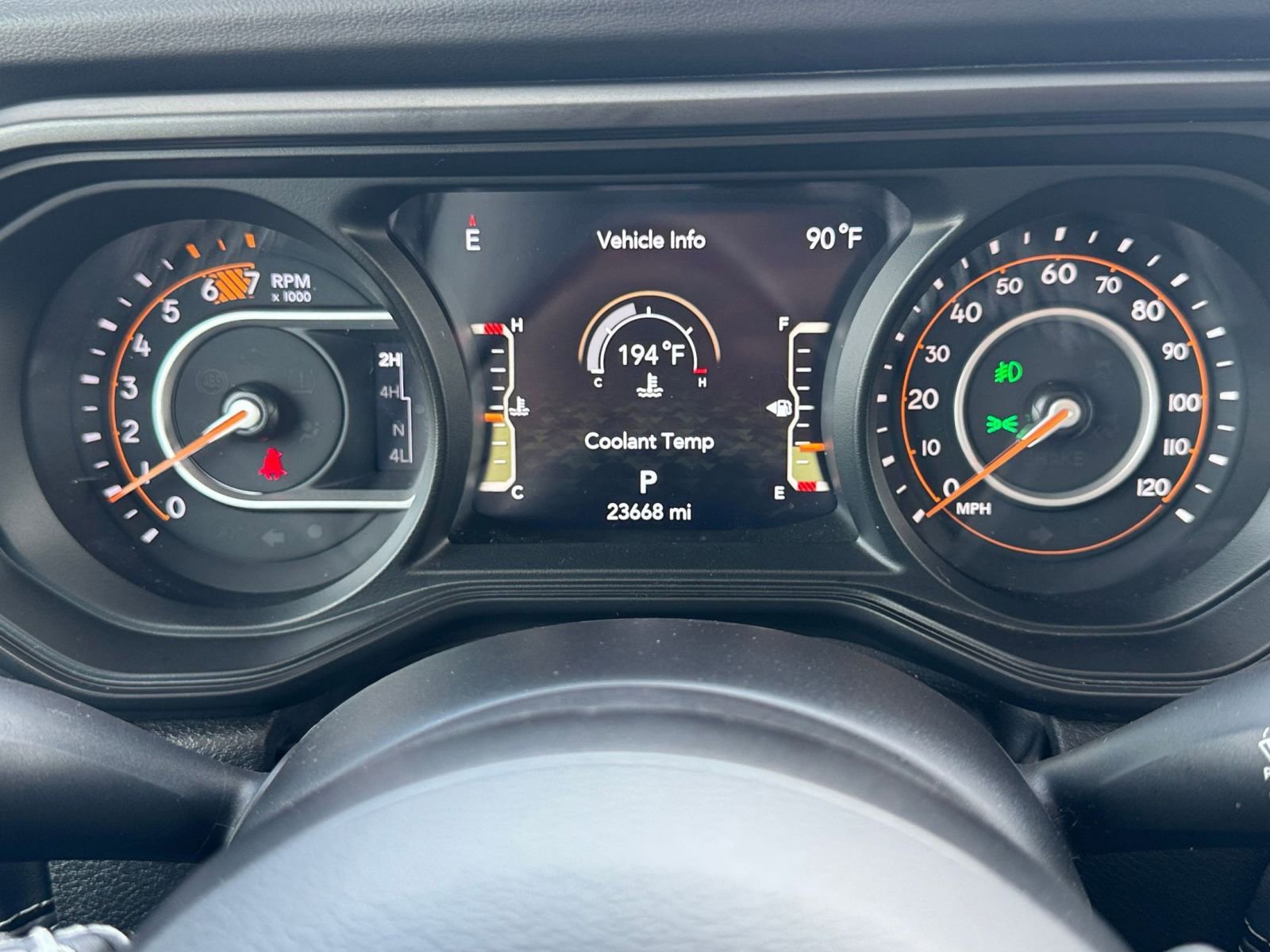 Used 2025 Jeep Wrangler Unlimited Rubicon image 39