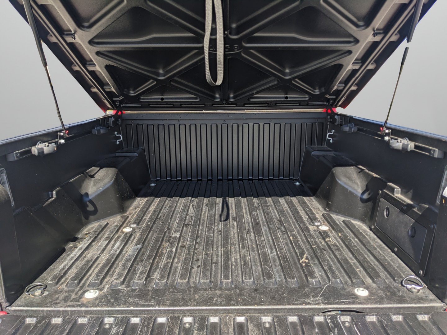 Used 2023 Toyota Tacoma SR5 RWD image 11