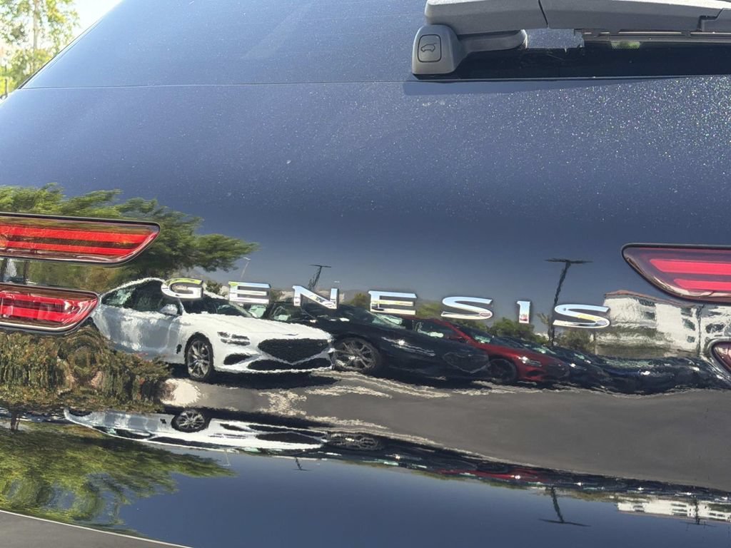 Certified 2023 Genesis Electrified GV70 AWD/4WD image 27