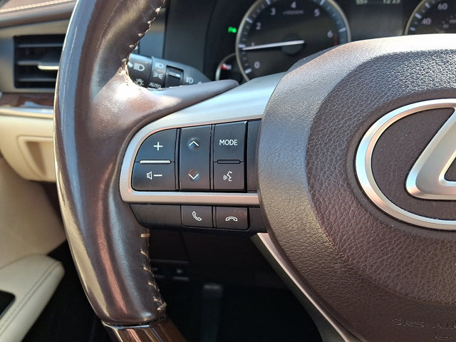 Used 2017 Lexus ES 350 w/ Navigation System Package image 22