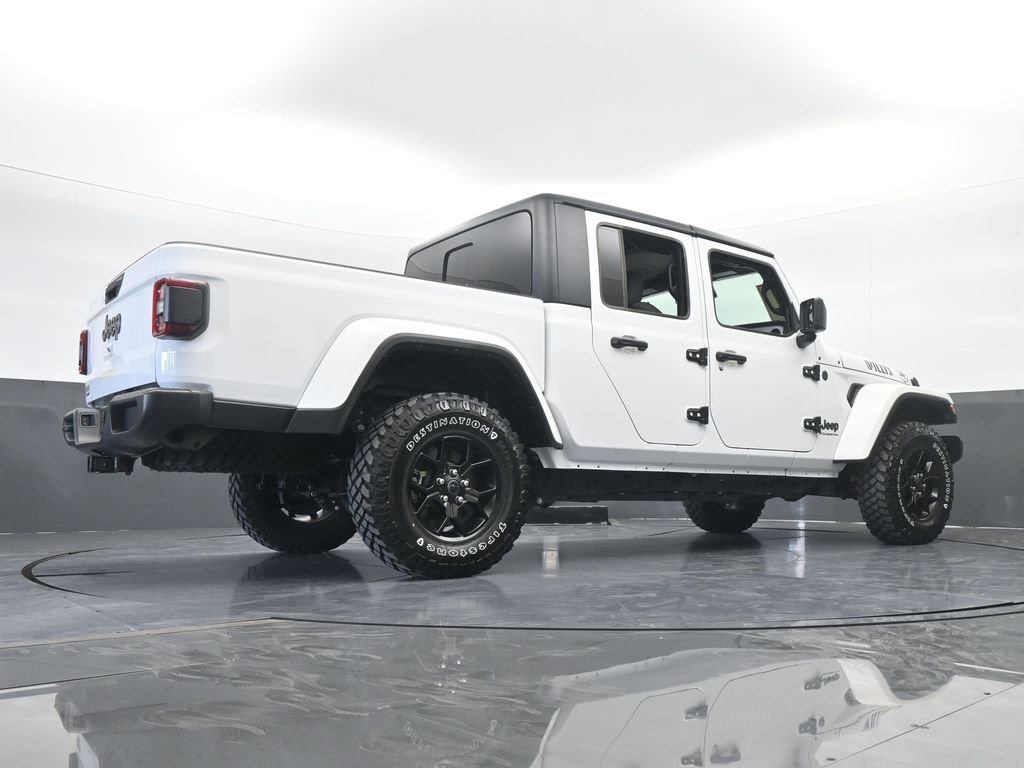 Used 2024 Jeep Gladiator Willys image 64