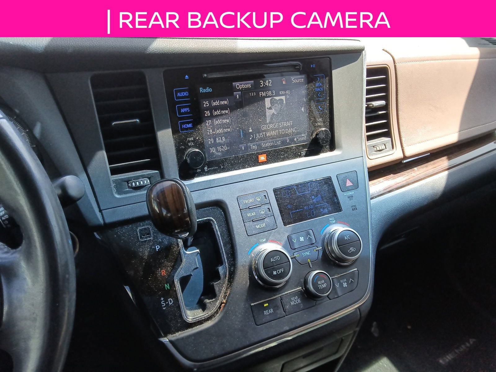 Used 2015 Toyota Sienna Limited Premium FWD image 14