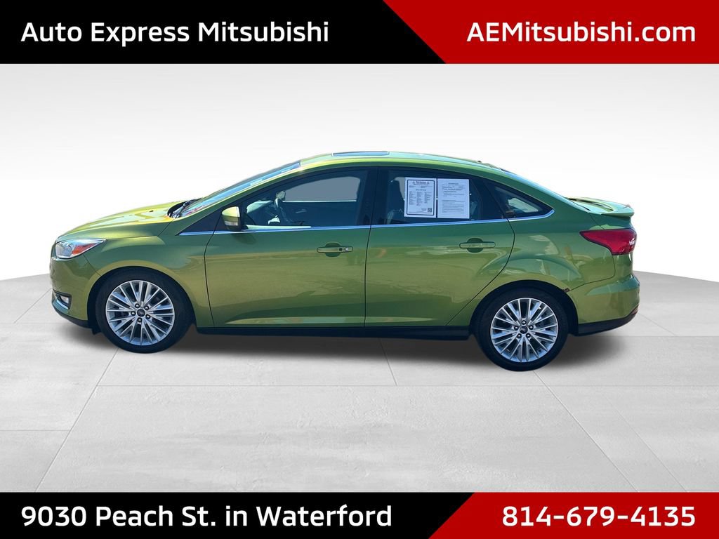 Used 2018 Ford Focus Titanium FWD image 4