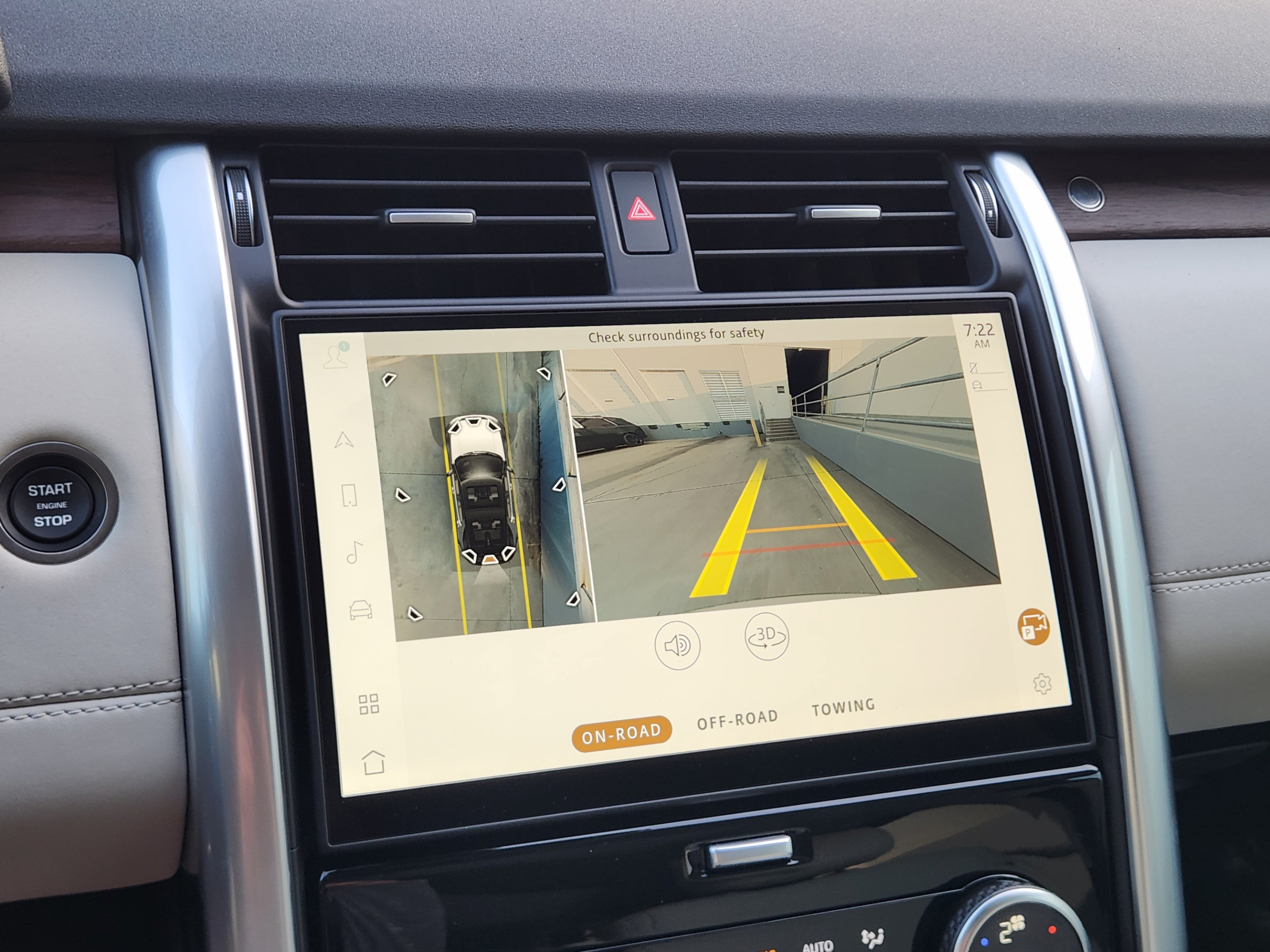 Certified 2025 Land Rover Discovery S AWD/4WD image 14