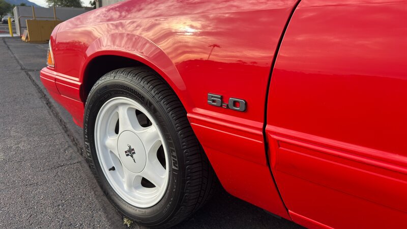 Used 1992 Ford Mustang LX RWD image 21