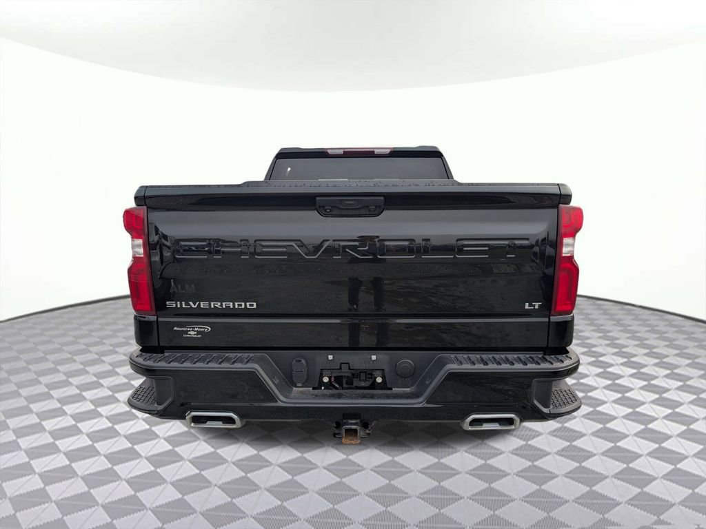 Used 2022 Chevrolet Silverado 1500 LT Trail Boss image 4