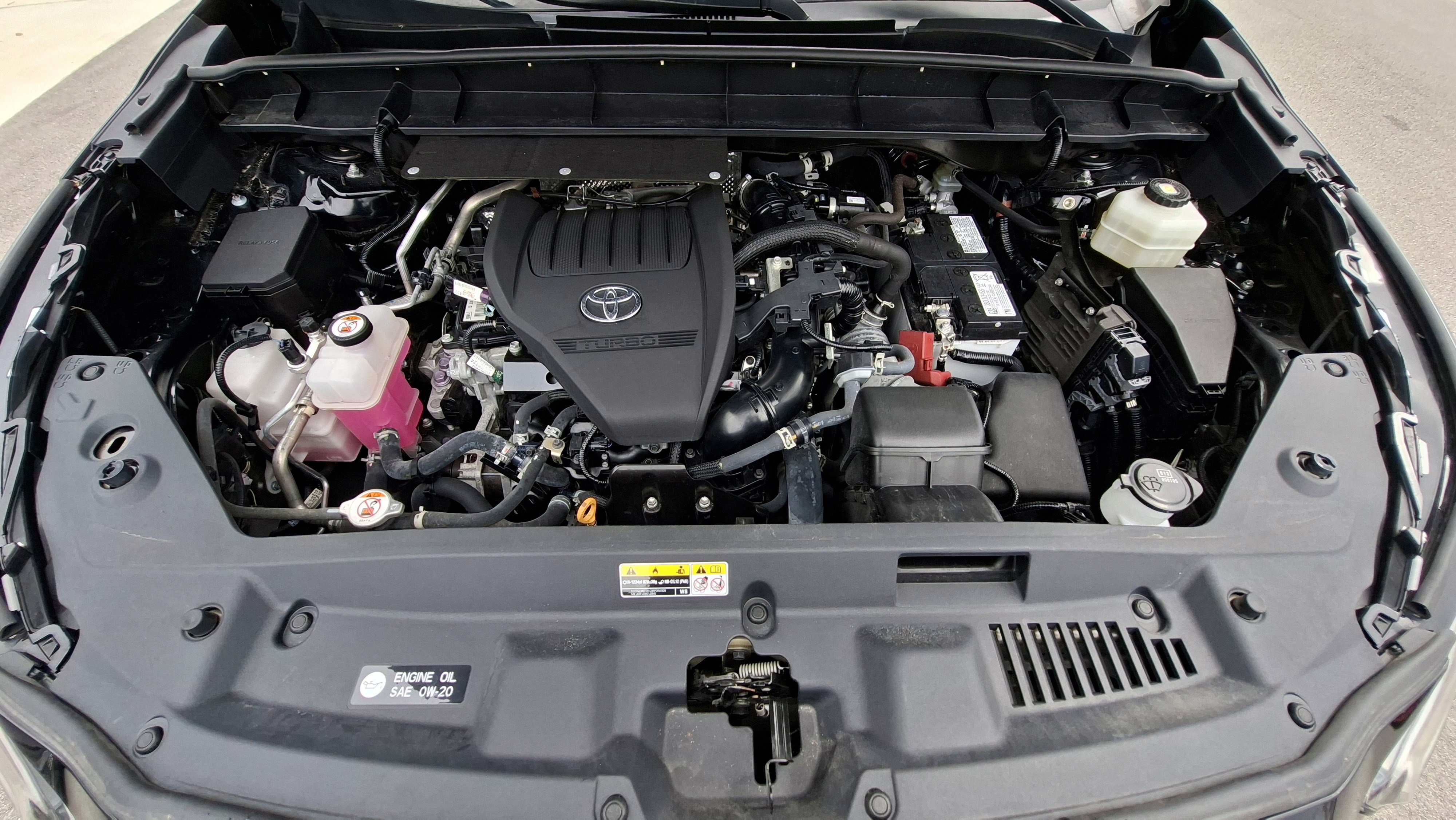 Used 2023 Toyota Highlander L image 25