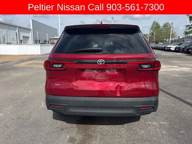 Used 2025 Toyota Grand Highlander AWD image 4