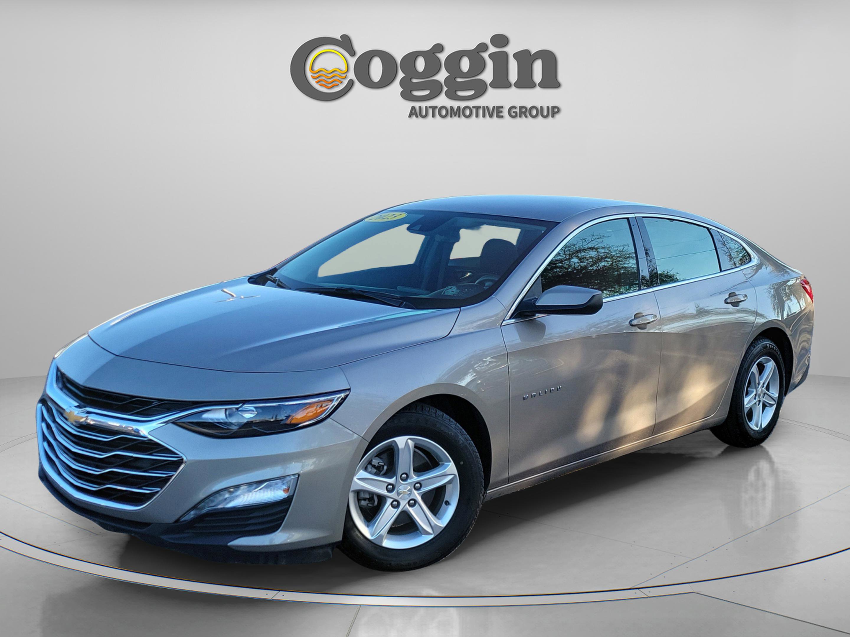Used 2023 Chevrolet Malibu LT image 1