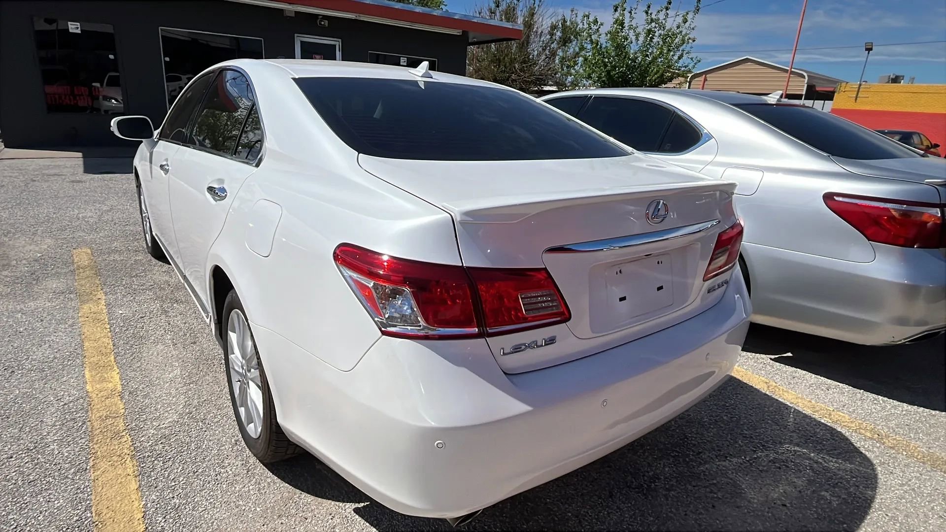 Used 2010 Lexus ES 350 image 7