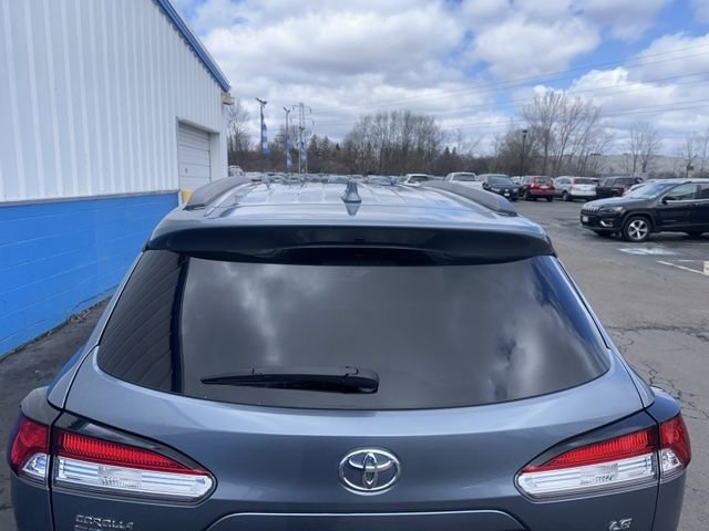 Used 2023 Toyota Corolla Cross LE image 6