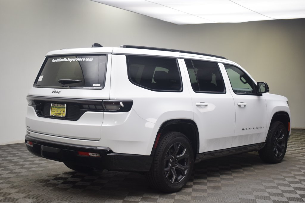 New 2026 Jeep Grand Wagoneer Limited AWD/4WD image 5
