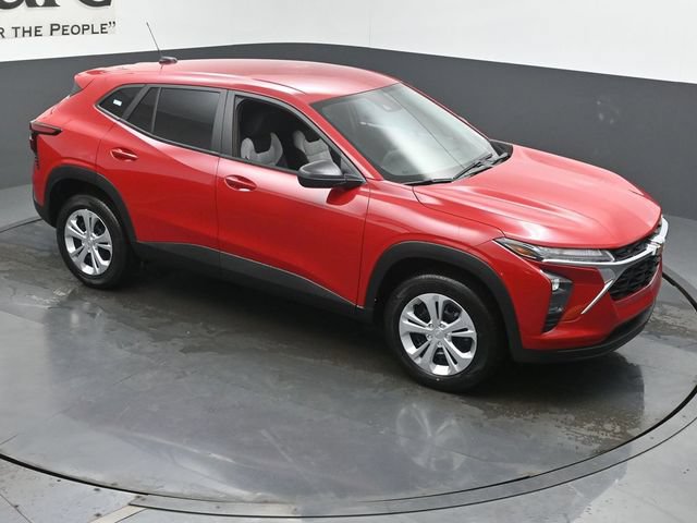 New 2026 Chevrolet Trax LS FWD image 16