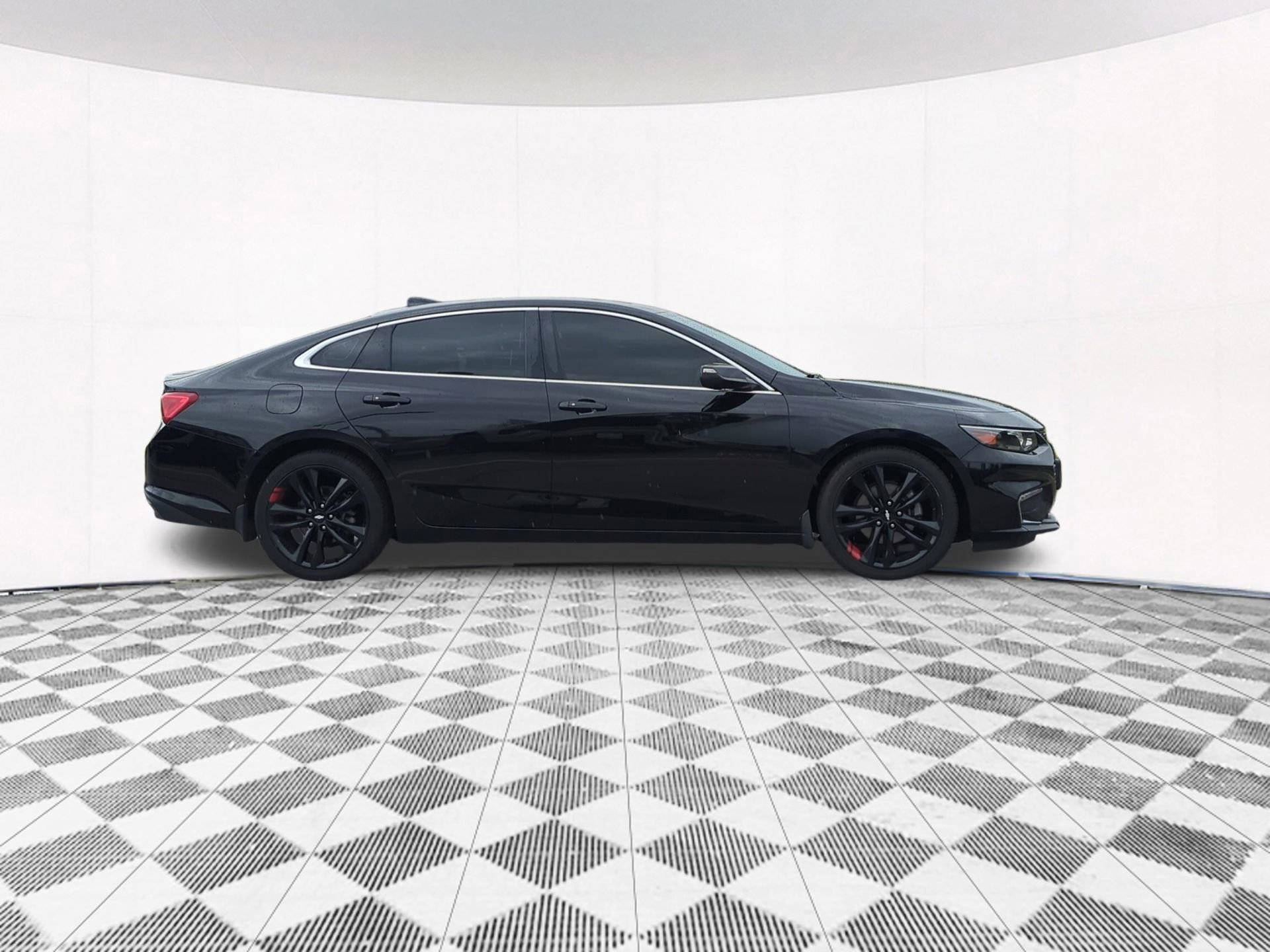 Used 2018 Chevrolet Malibu LT w/ Driver Confidence Package FWD image 7
