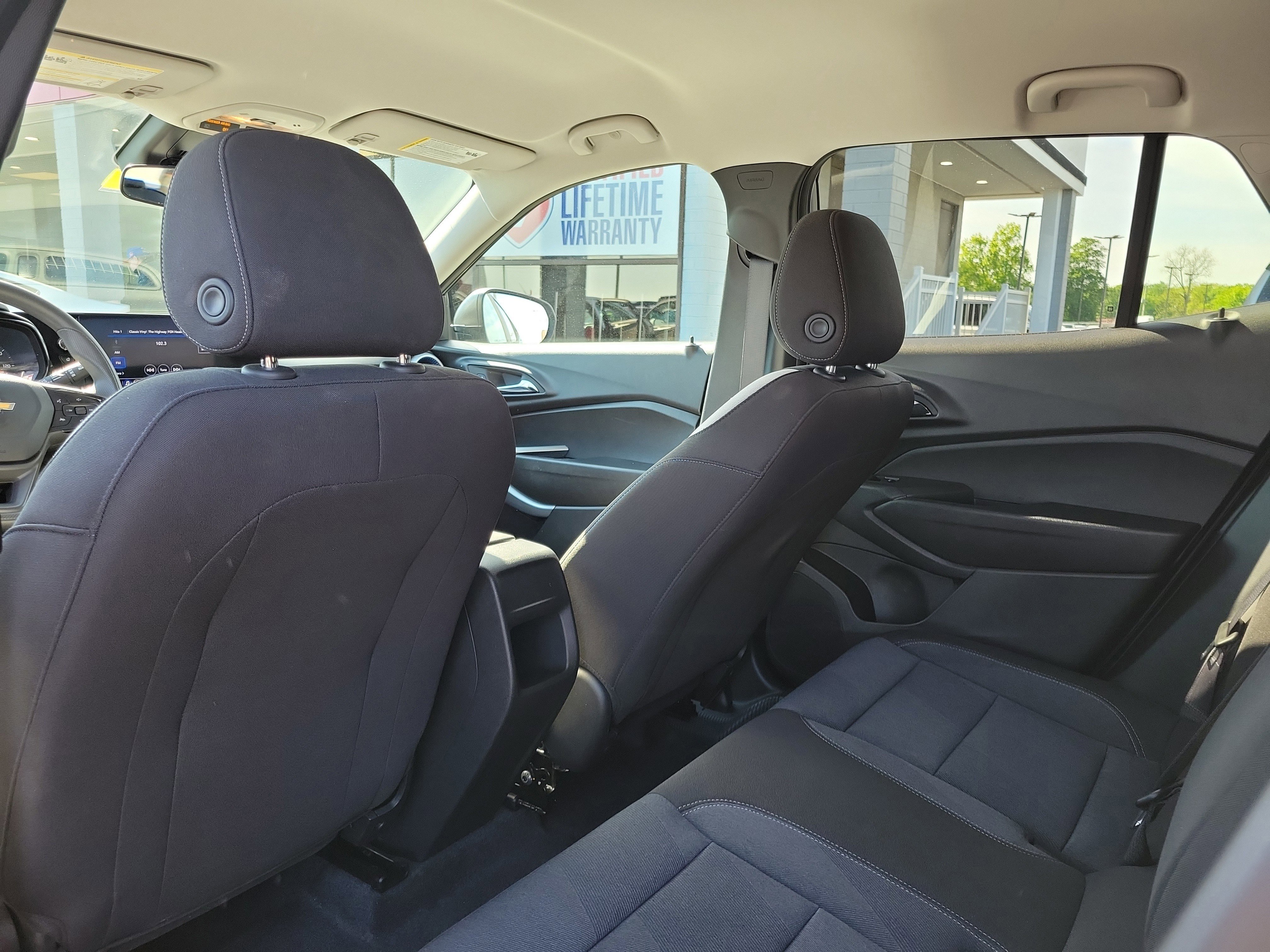 Used 2024 Chevrolet Trax LS w/ Driver Confidence Package FWD image 14