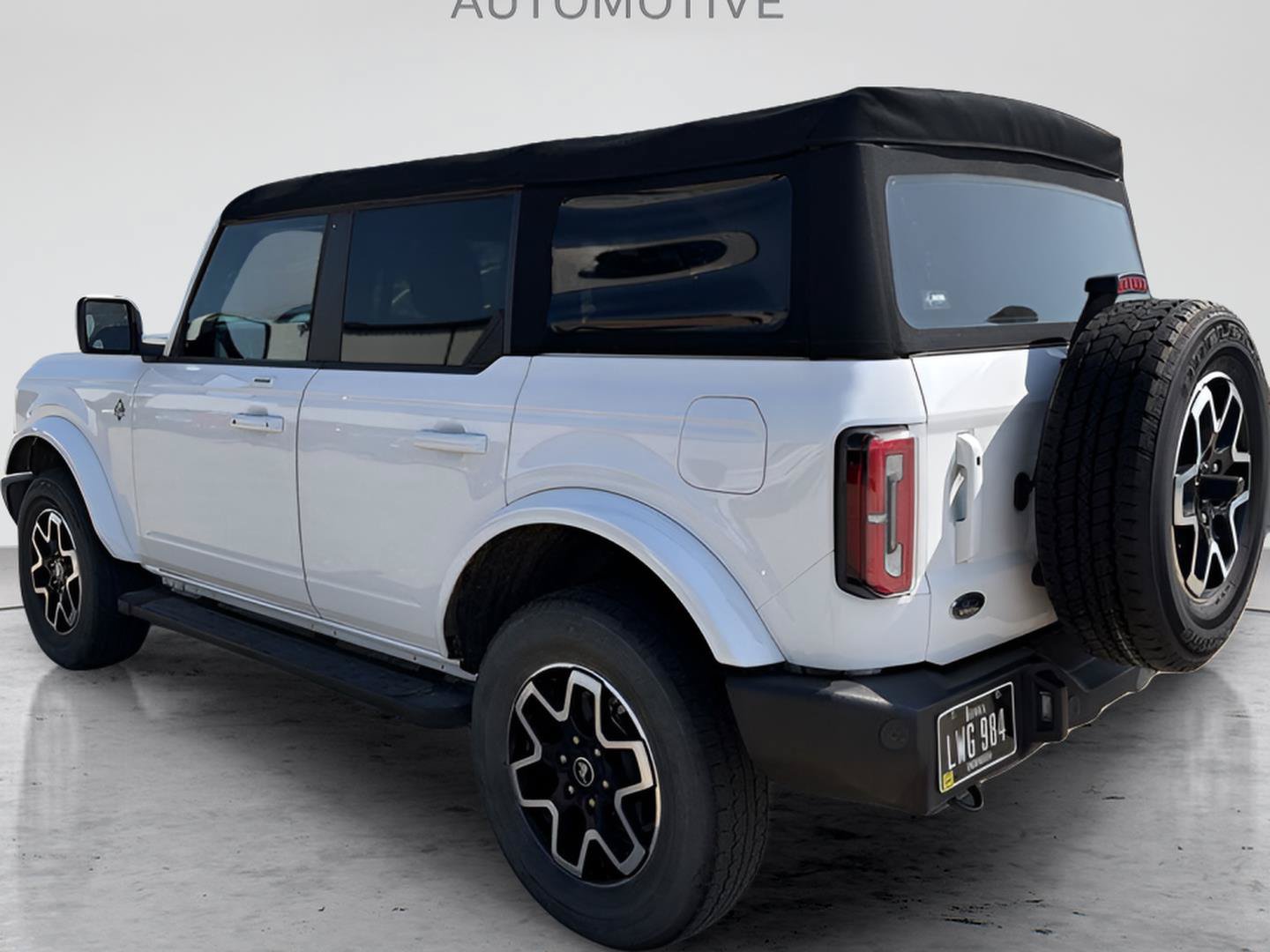 Used 2022 Ford Bronco Outer Banks AWD/4WD image 3