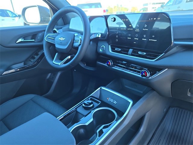 New 2026 Chevrolet Equinox LT w/ Convenience Package II image 16