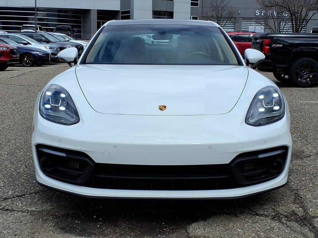 Used 2023 Porsche Panamera 4 image 8