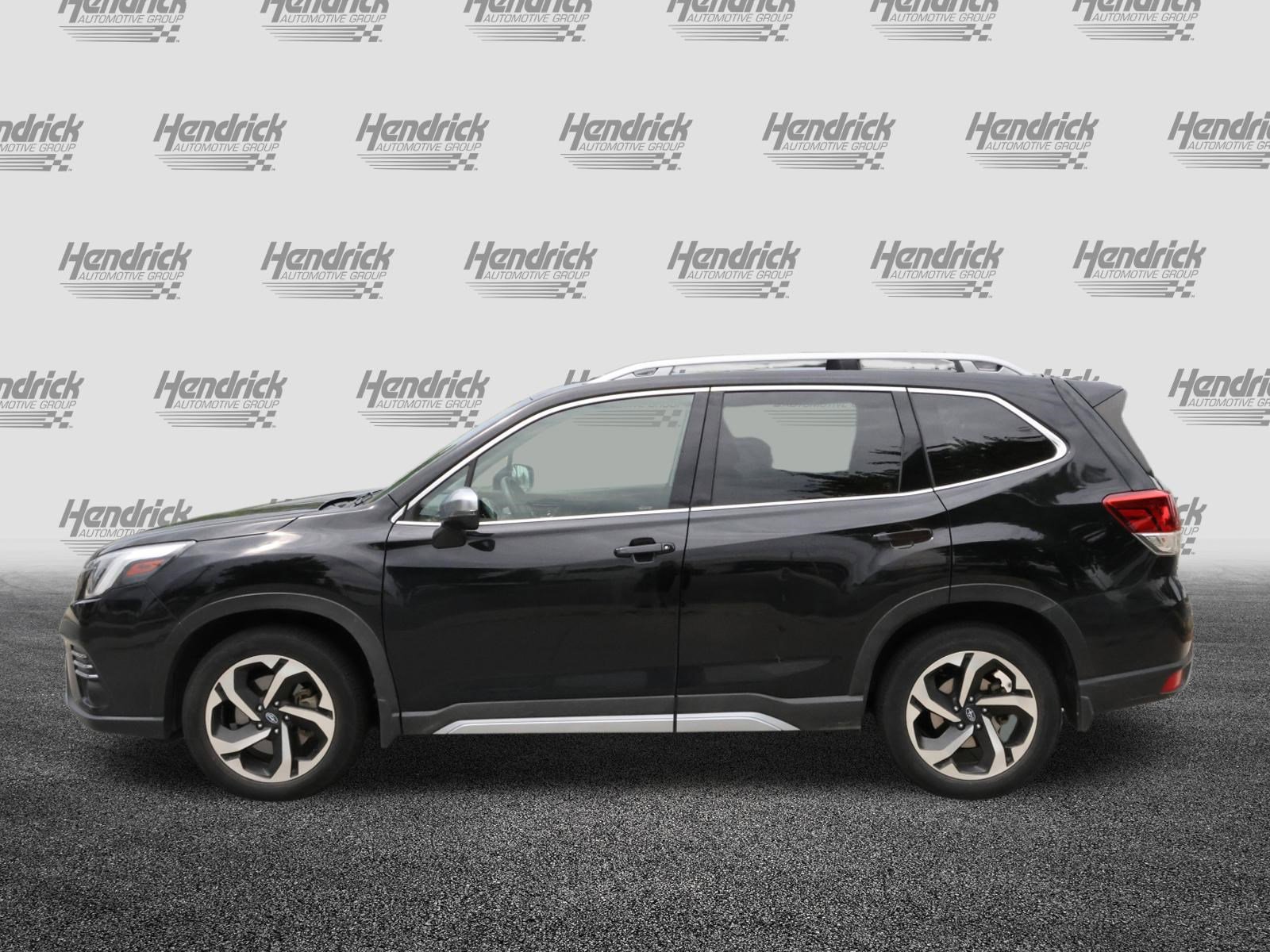 Used 2022 Subaru Forester Touring AWD/4WD image 6